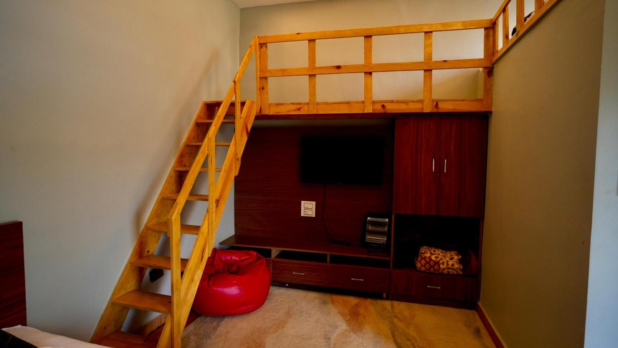 The Foresta By Orchid Hospitality & Holidays Hotel Mukteshwar Exterior photo