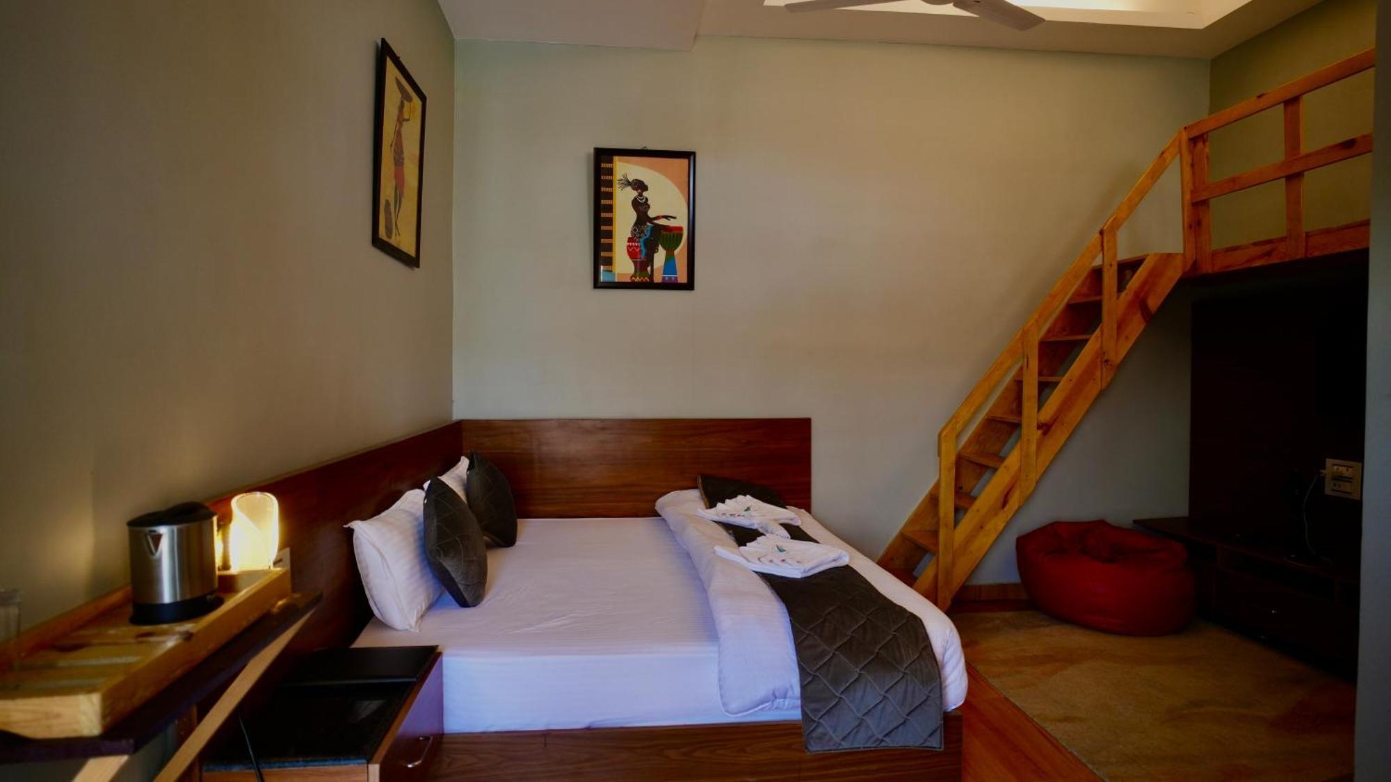 The Foresta By Orchid Hospitality & Holidays Hotel Mukteshwar Exterior photo
