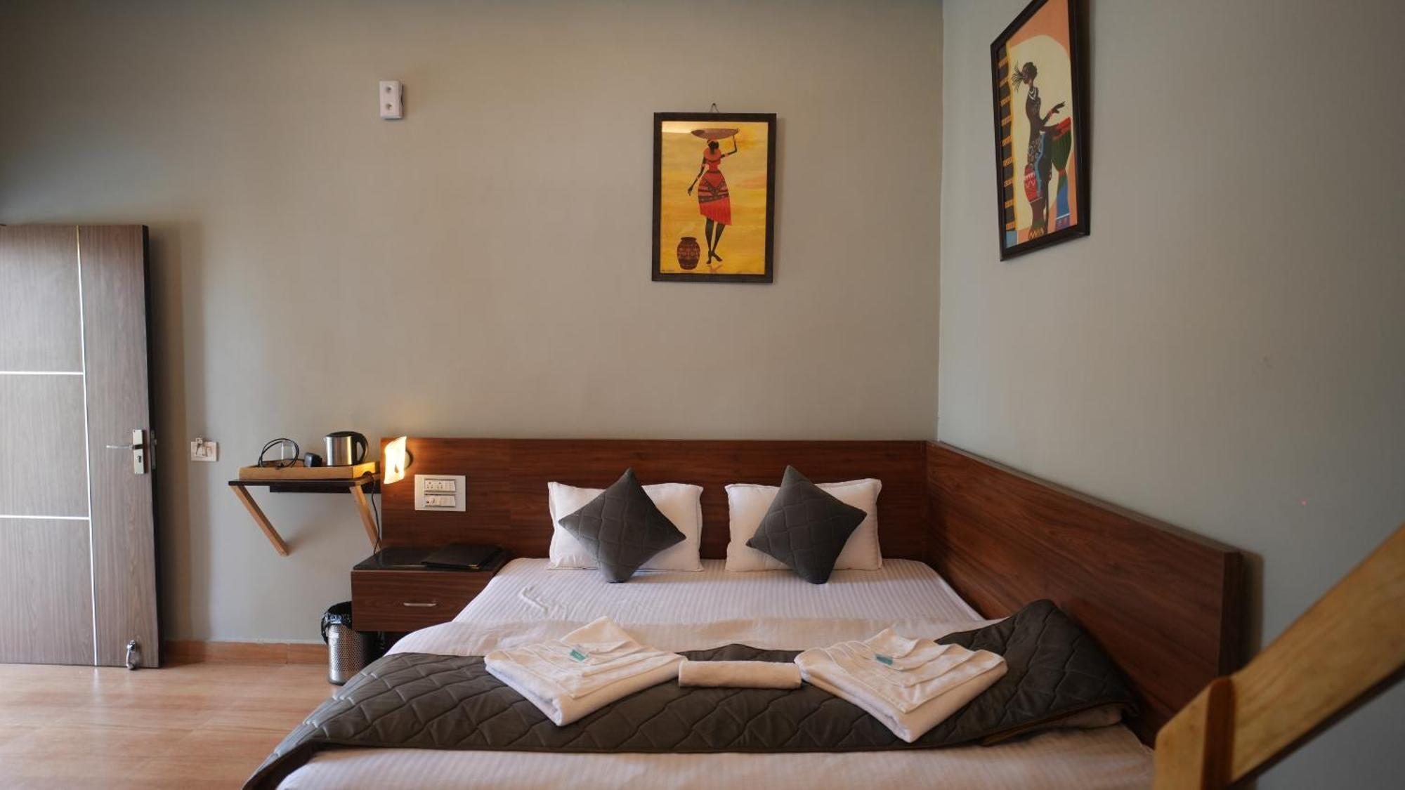 The Foresta By Orchid Hospitality & Holidays Hotel Mukteshwar Exterior photo